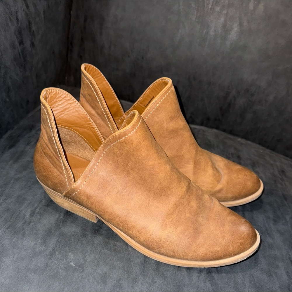 Universal Standard booties size 11